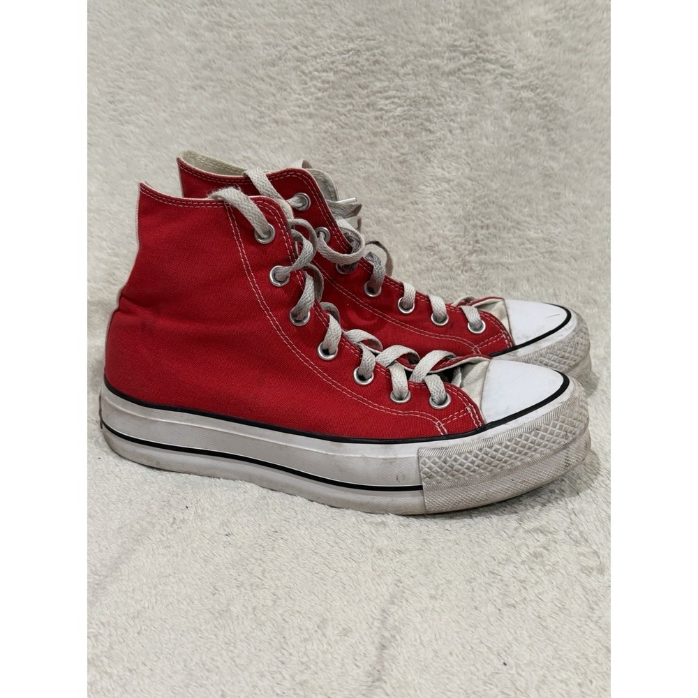 Converse Chuck Taylor All Star High Womens Size 8 Red Athletic Shoes Sneakers M6